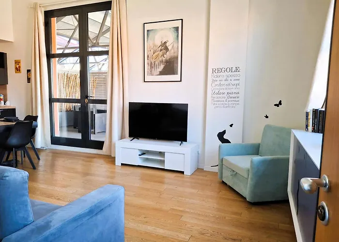 Apartamento Nuovo Loft Con Terrazza, M2, Navigli, Ieo, Humanitas, Assago Skating Arena *
